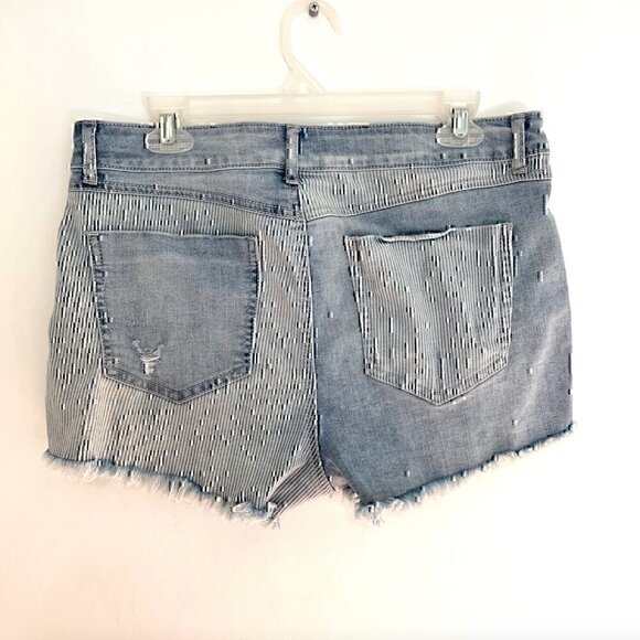 REWASH Light Wash Railroad Stripe Patchwork High Waisted Denim Jean Shorts 13 31 - Picture 9 of 12